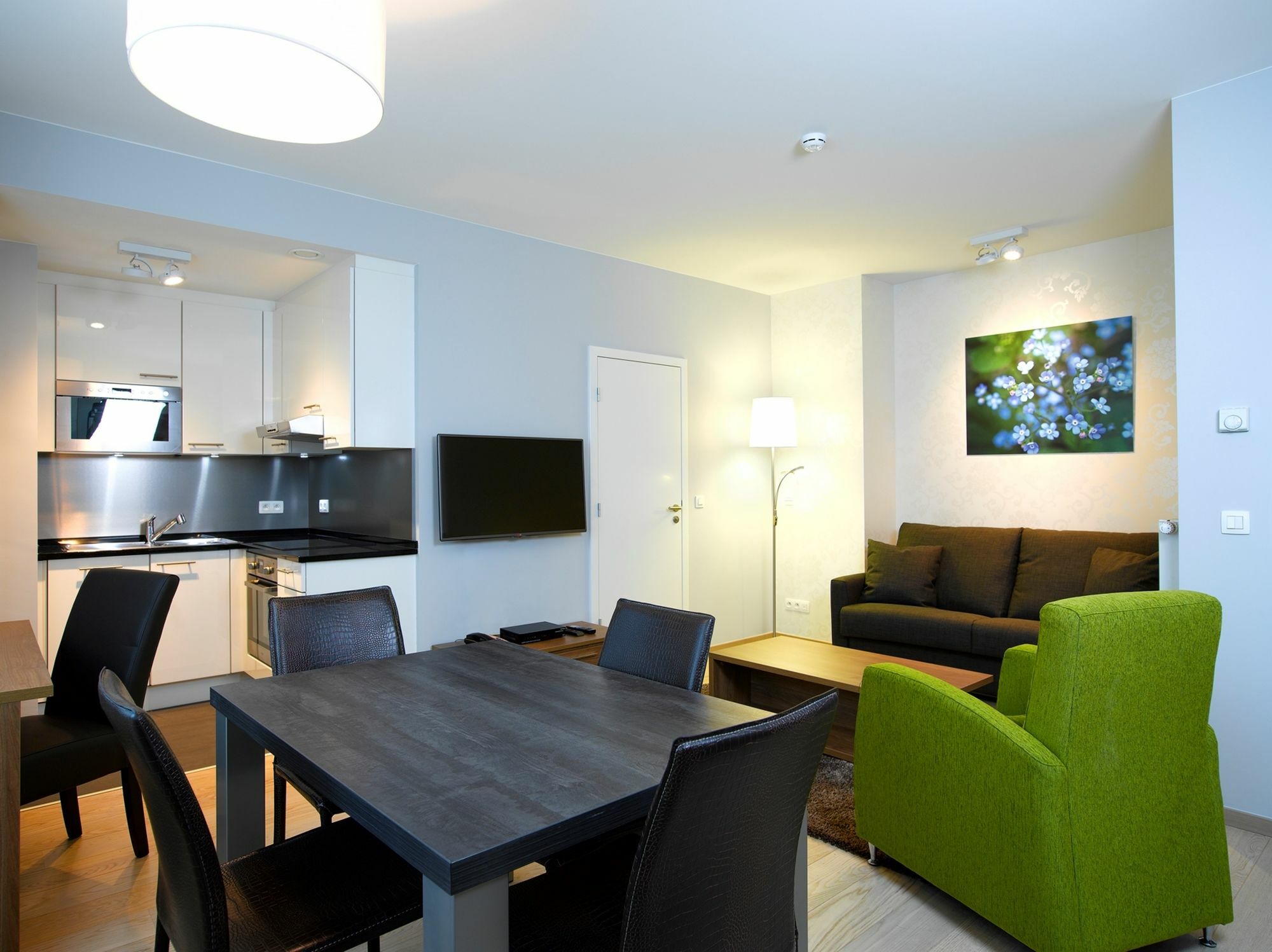 Thon Residence Florence Aparthotel Brussels Ngoại thất bức ảnh